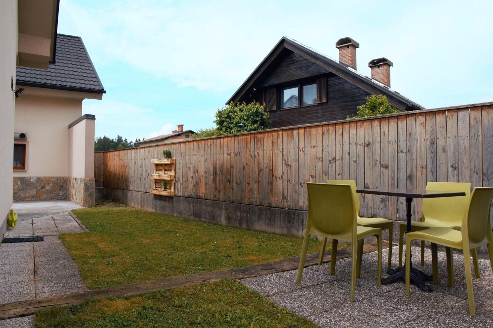 Domen'S Cozy Rentals Kranj Eksteriør bilde